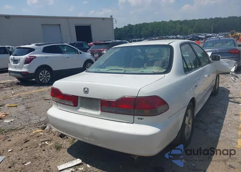 2001 Honda Accord 3.0 Ex from USA, damaged, VIN 1HGCG16531A070932